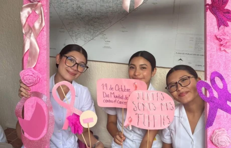 Día Mundial contra la lucha del cáncer de ma (3)