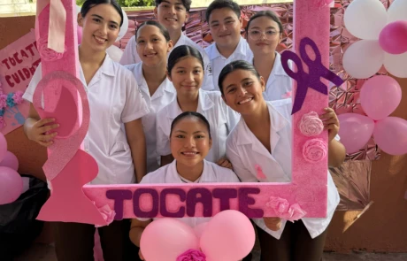 Día Mundial contra la lucha del cáncer de ma (5)